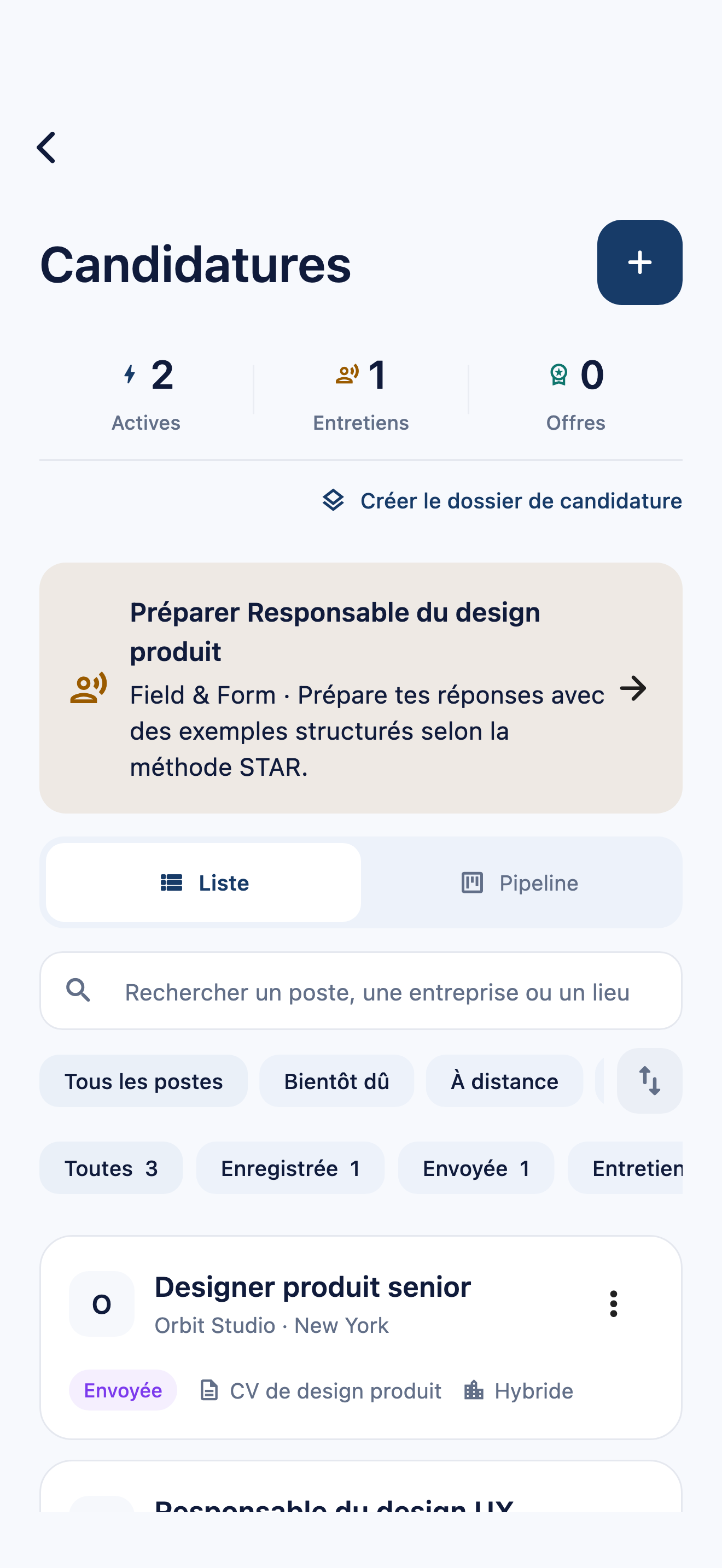 Suivi des candidatures dans CVura, avec des postes fictifs enregistrés ou déjà postulés, les documents associés et la préparation des entretiens